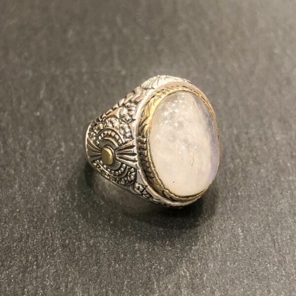 Bague J786 Pierre de Lune