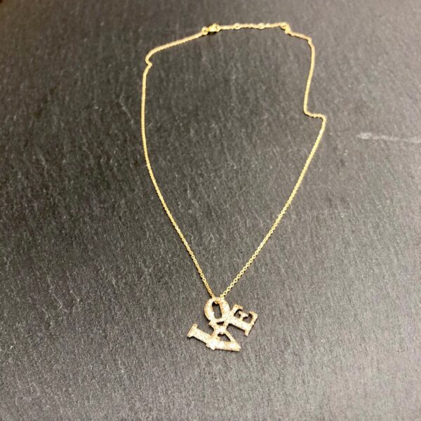 Collier LOVE doré