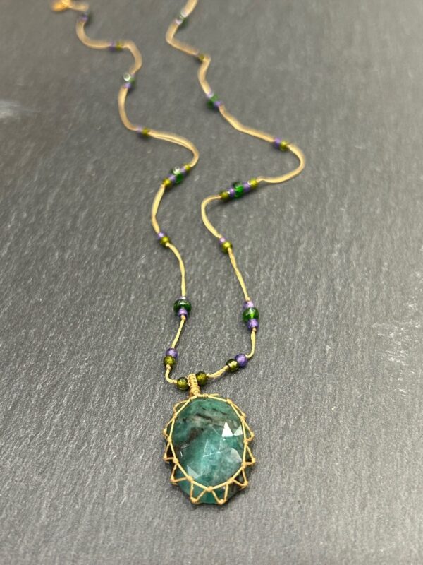 Collier Tibetan Emeraude