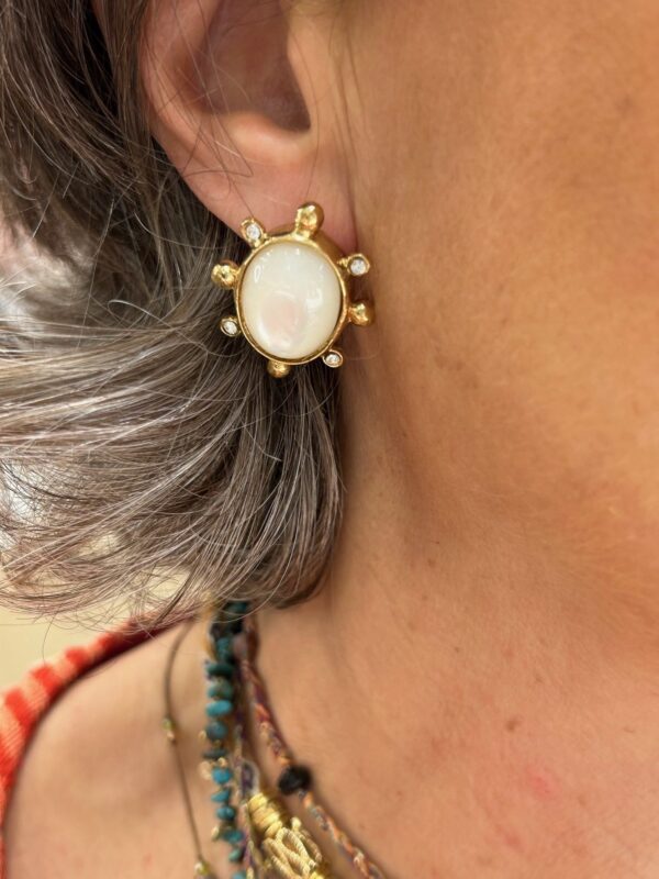 Boucles d'oreilles Tiki Nacre – Image 3