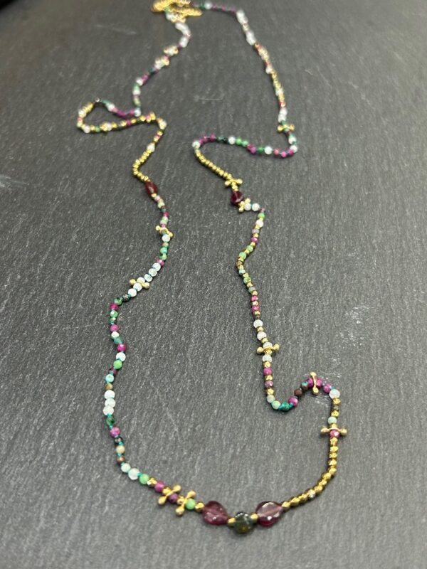 Collier ADOUM Rubis Zoisite / Turquoise Africaine