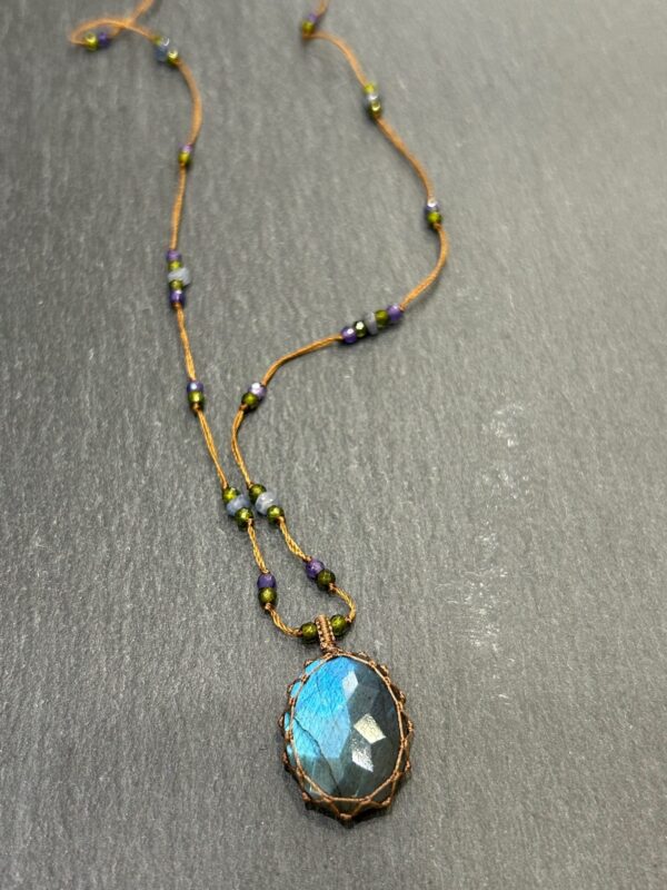 Collier TIBETAN Labradorite