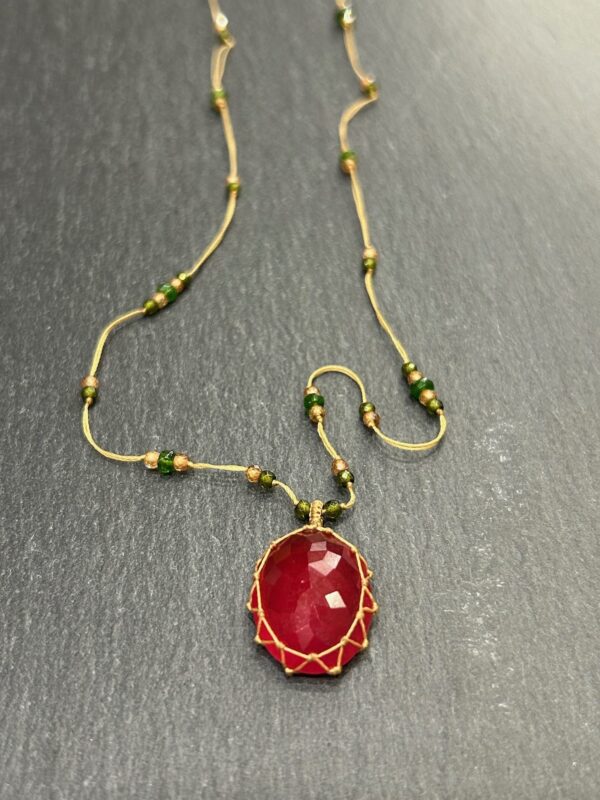 Collier TIBETAN Rubelite
