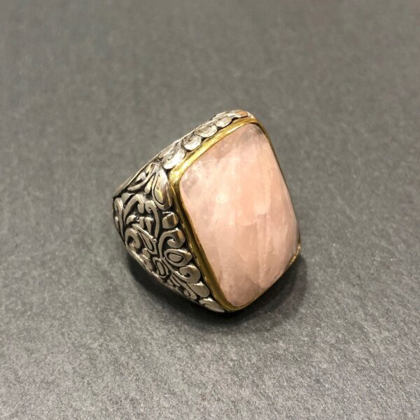 Bague J768 Quartz Rose