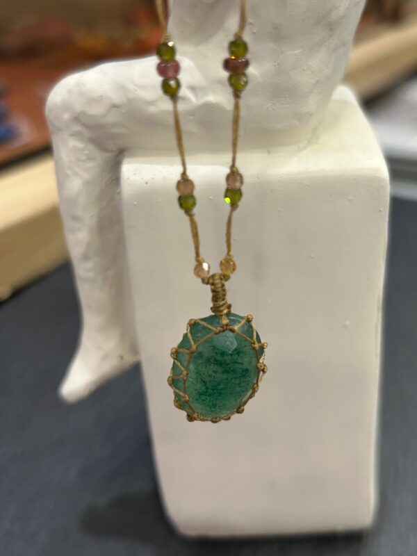 Collier Tibetan Quartz Vert – Image 3