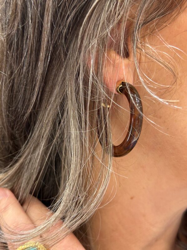 BOUCLES D'OREILLES CAFTAN Marron – Image 3