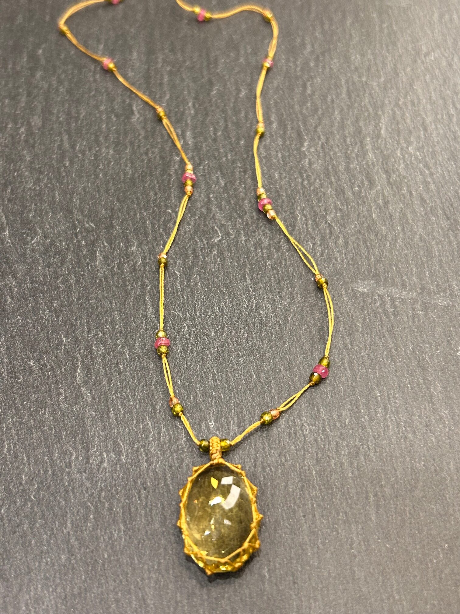 COLLIER TIBETAN QUARTZ JAUNE - ASTREE