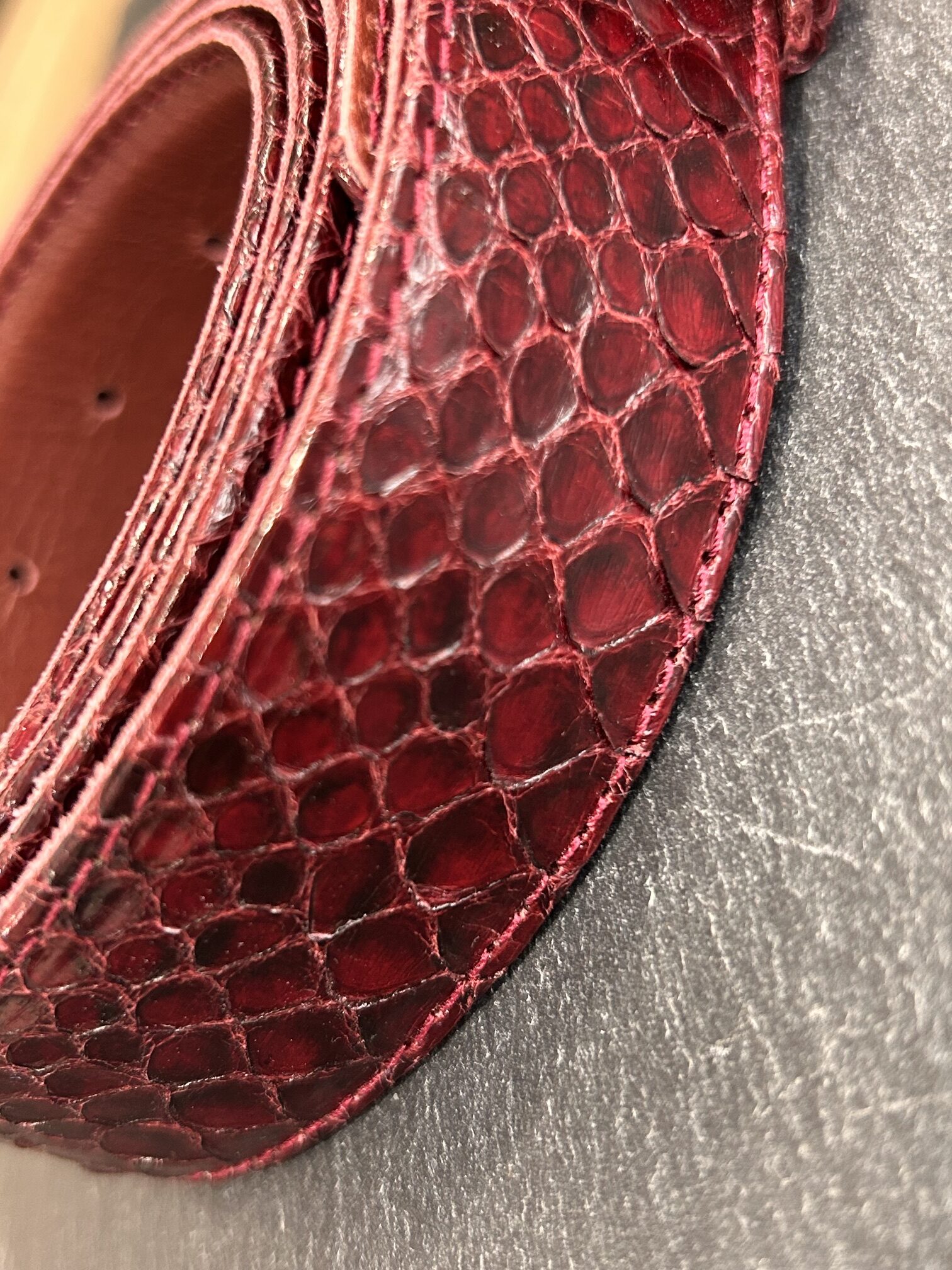 Ceinture Phyton Bordeaux – Image 3