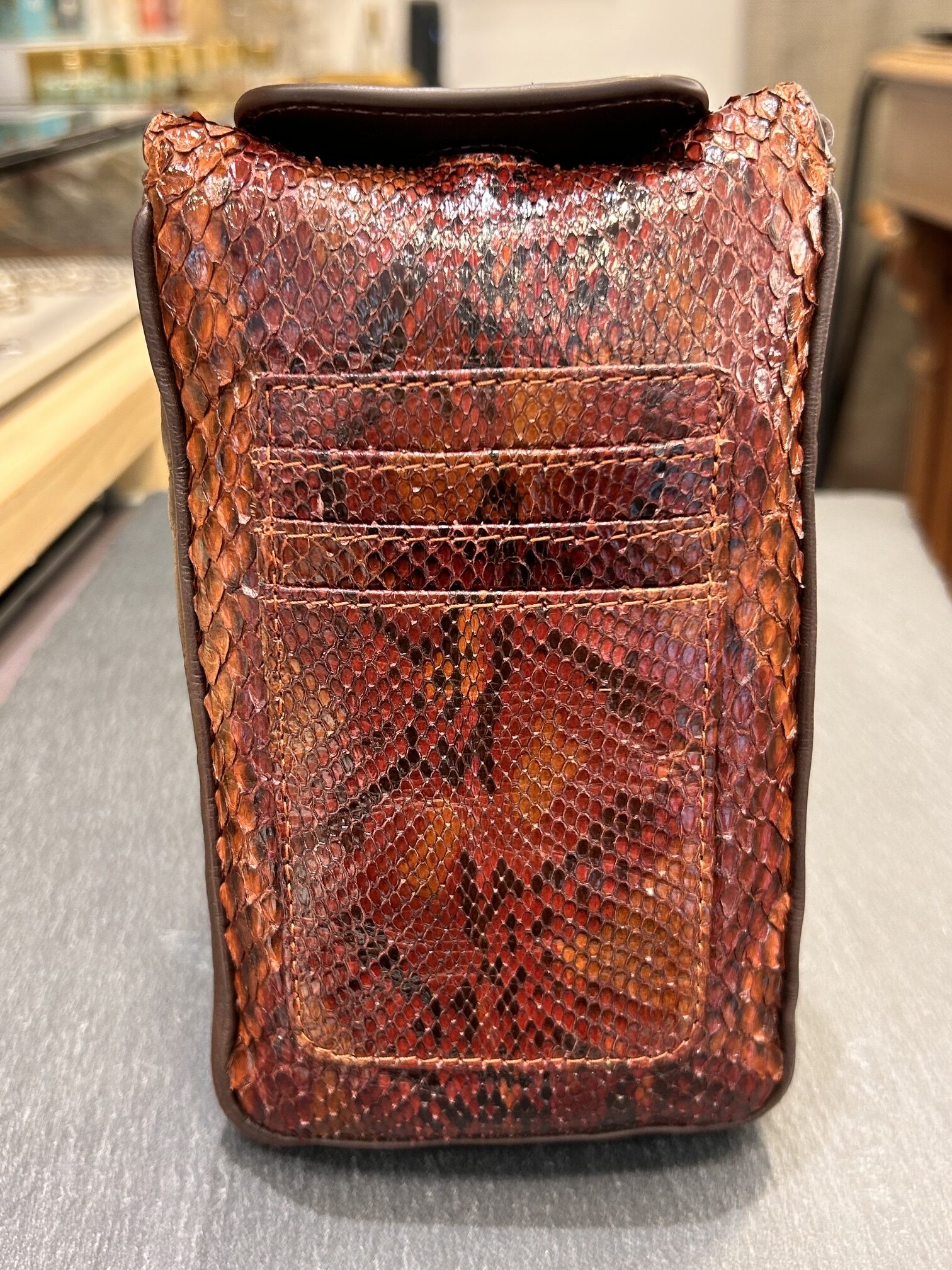ETUI DE TELEPHONE MISHA Marovino – Image 2
